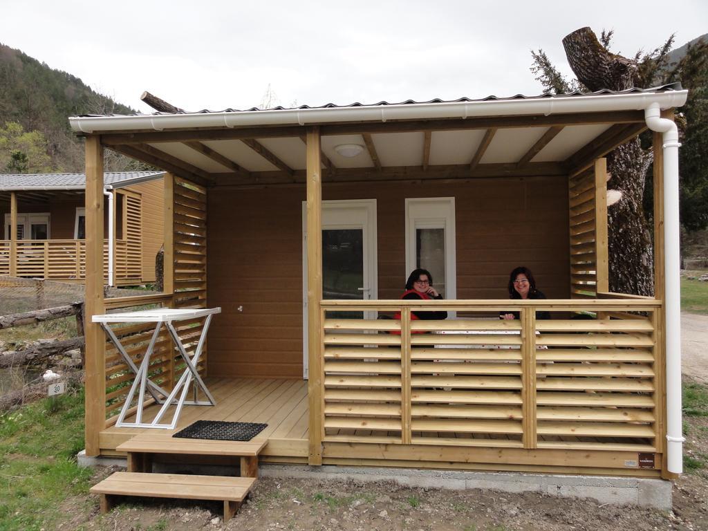 Camping La Ferme De Castellane Luaran gambar