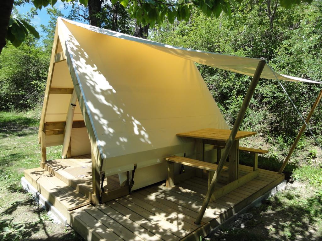 Camping La Ferme De Castellane Luaran gambar