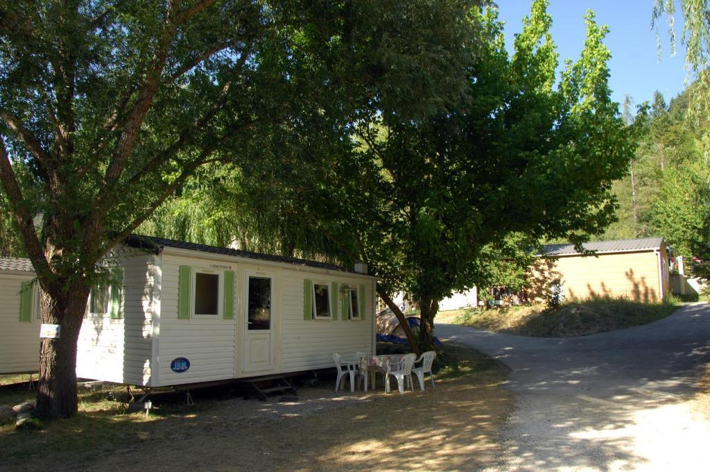 Camping La Ferme De Castellane Luaran gambar